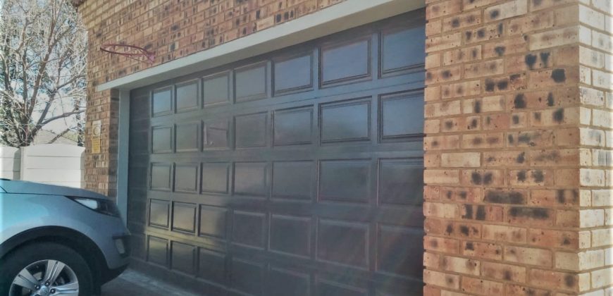 3 Bedroom Townhouses for Sale in Fochville