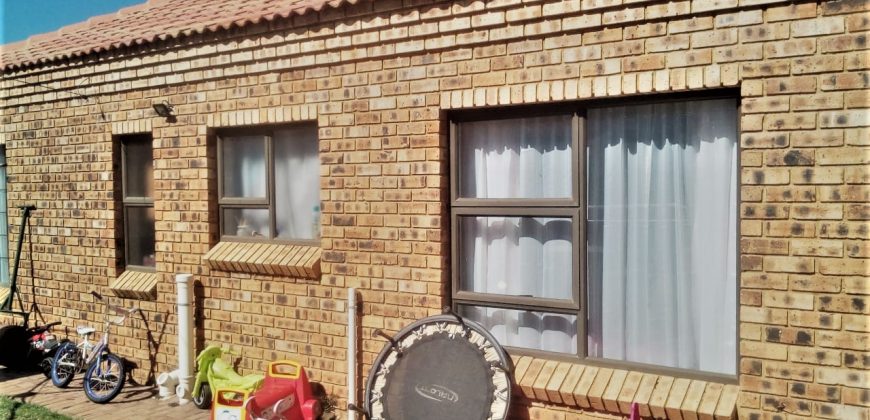 3 Bedroom Townhouses for Sale in Fochville