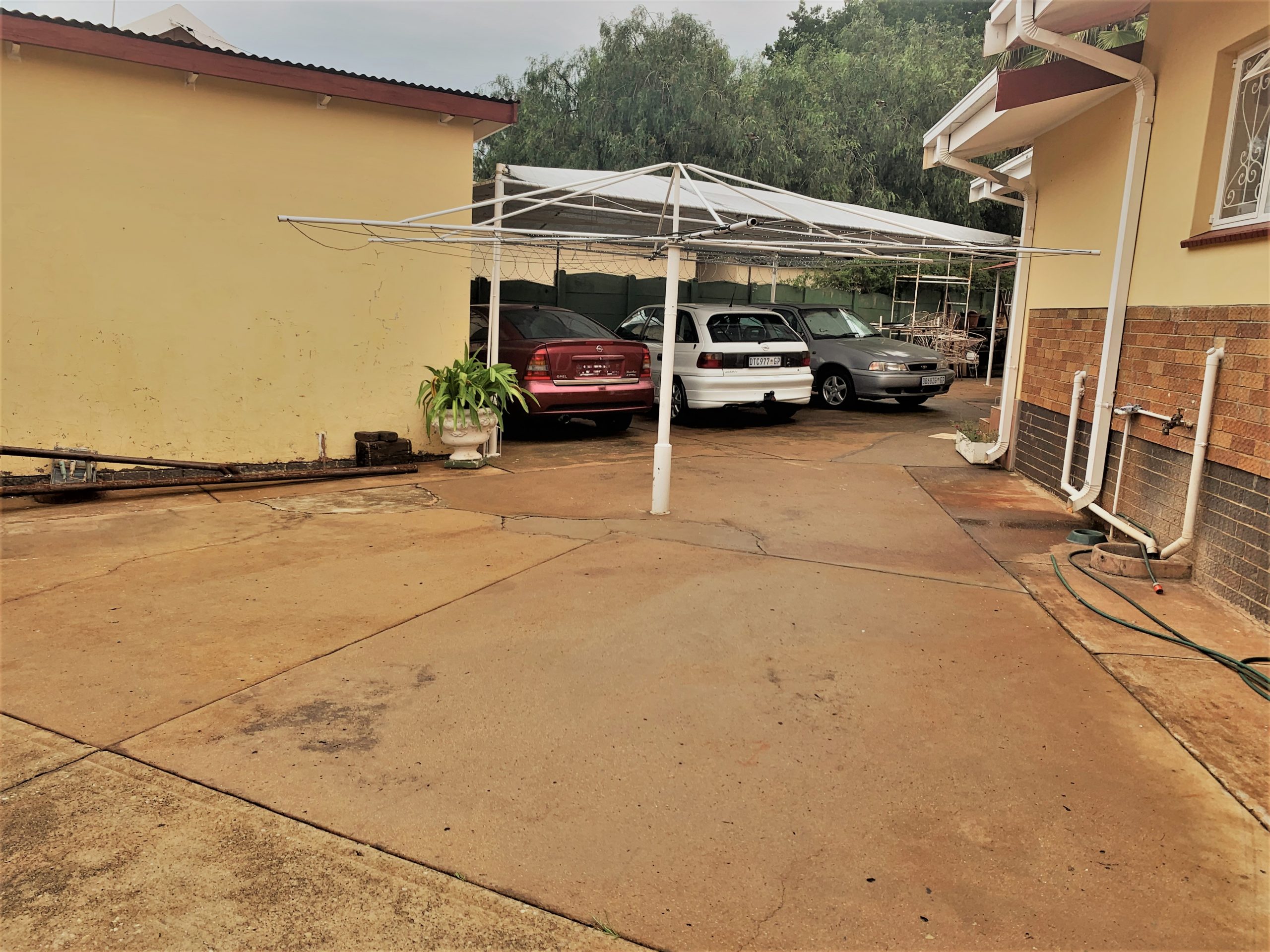 3 Bedroom House with Flatlet for SALE in Fochville