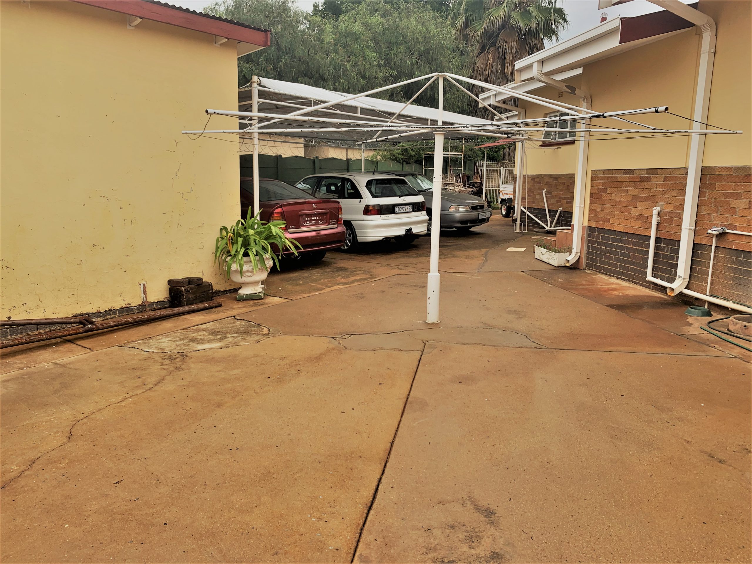 3 Bedroom House with Flatlet for SALE in Fochville