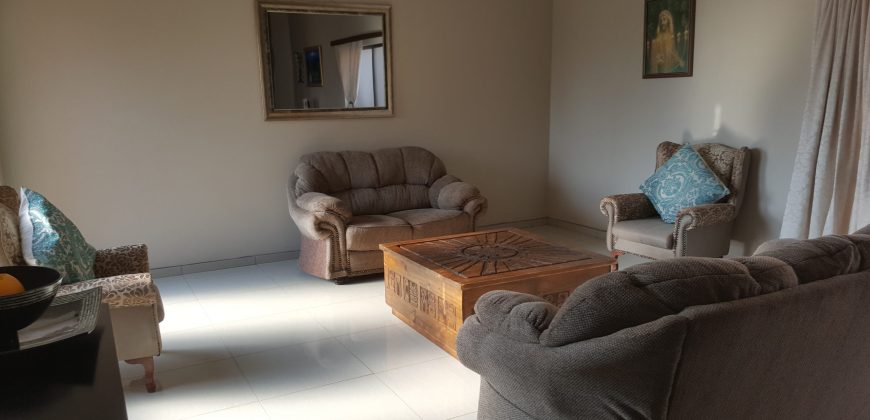 5 BEDROOM HOUSE FOR SALE IN FOCHVILLE