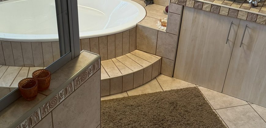 4 Bedroom House for SALE in Fochville