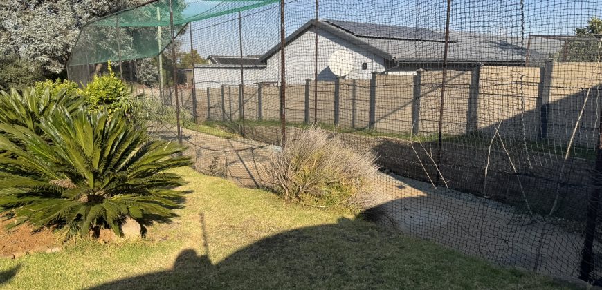 3 or 4 Bedroom House for SALE in Fochville