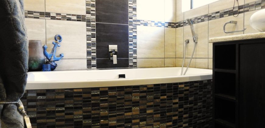 3 Bedroom House for SALE in Fochville.