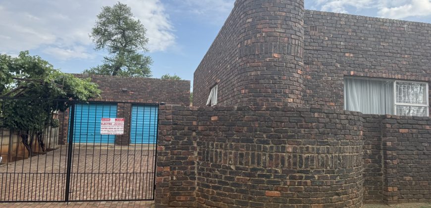 4-bedroom low-maintenance House for SALE in Fochville.