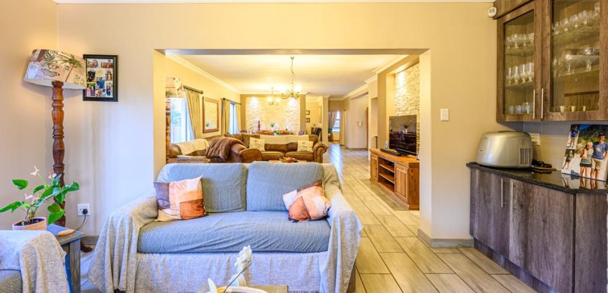 Low Maintenance 5 Bedroom House