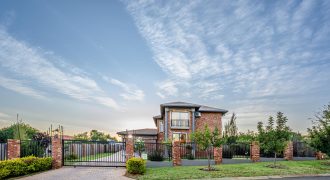 Low Maintenance 5 Bedroom House