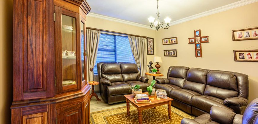 Low Maintenance 5 Bedroom House