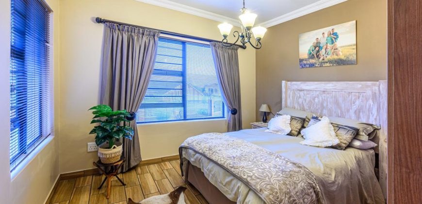 Low Maintenance 5 Bedroom House