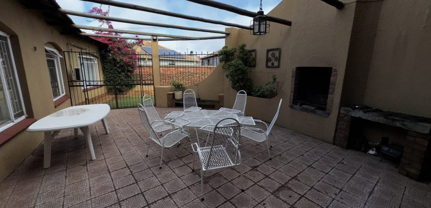 4 Bedroom House with Flatlet for SALE in Fochville