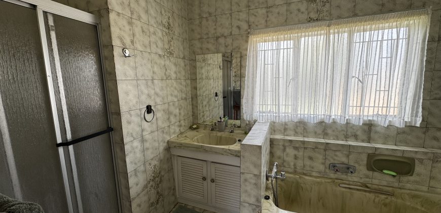 4 Bedroom House with Flatlet for SALE in Fochville